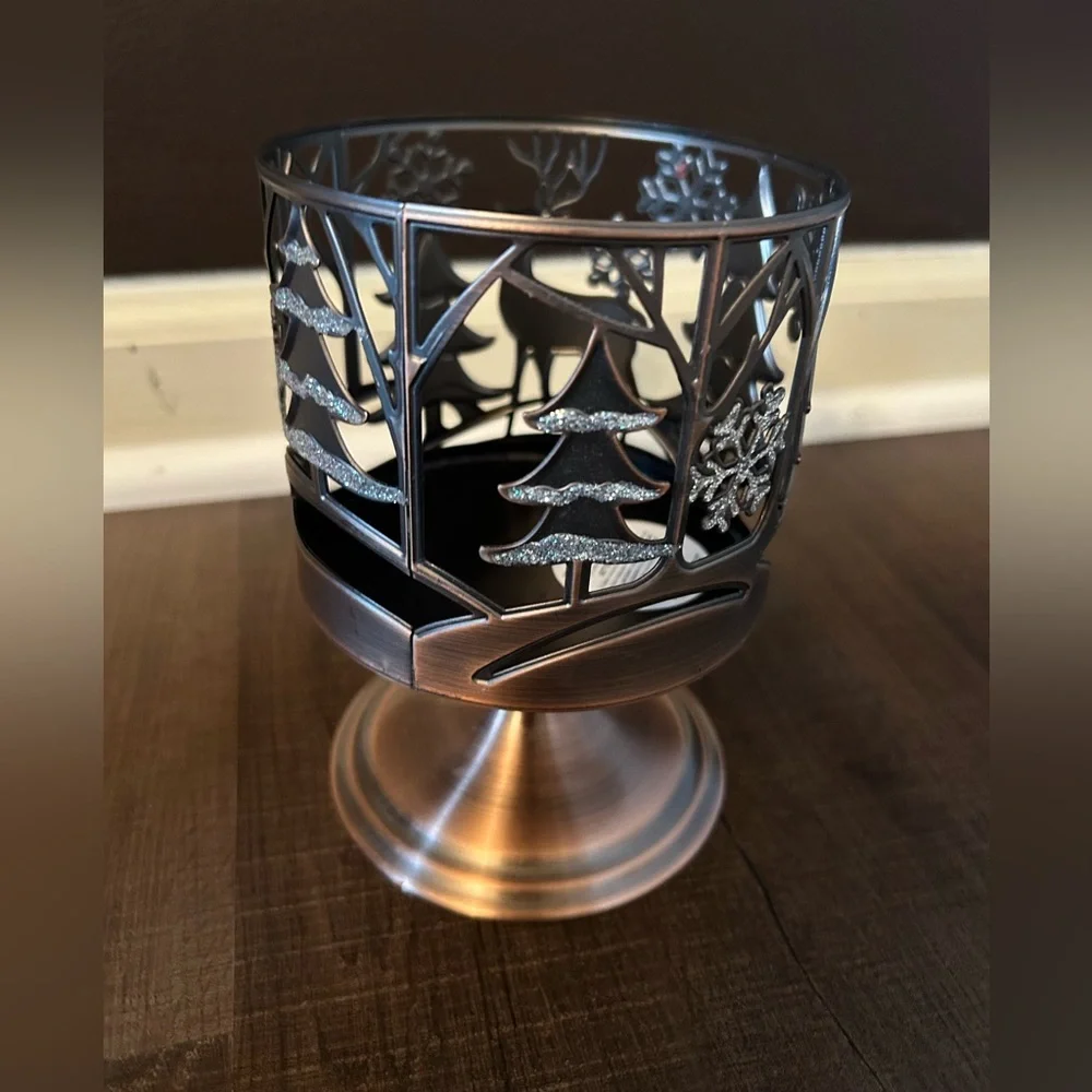 Bath and Body Christmas Deer Bronze Color 3 Wick Candle Holder Discontinued EUC